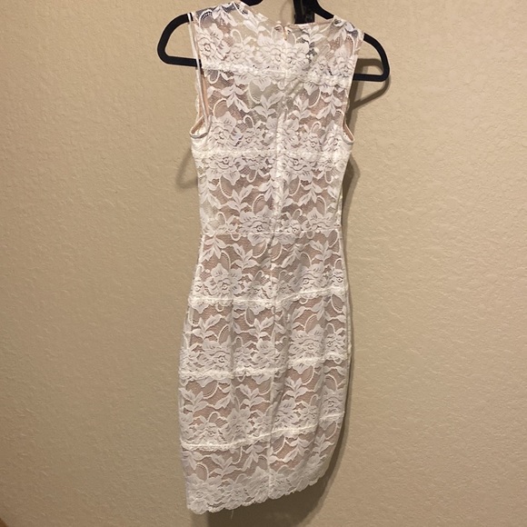 🖤 GUESS 🖤 - Picture 2 of 10